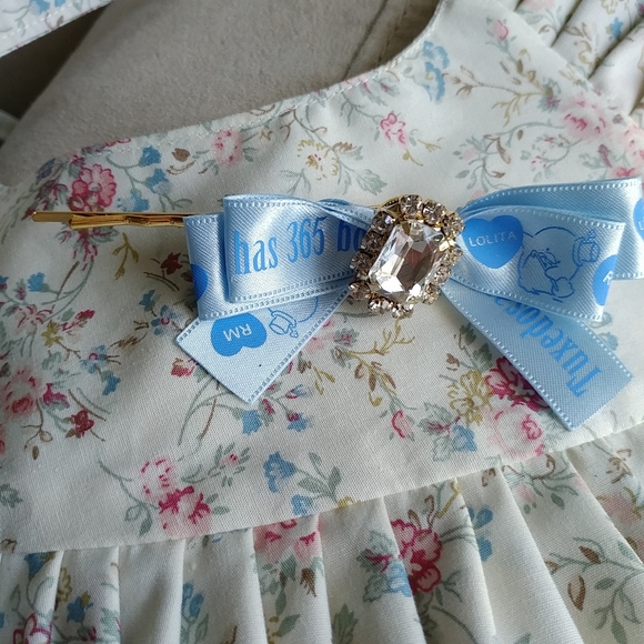 RoseMarie Seoir x Sanrio Tuxedo Sam princess bijou ribbon hair pin - Picture 1 of 2